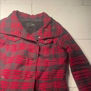 Hurley Plaid Red and Black lined Women's Jacket